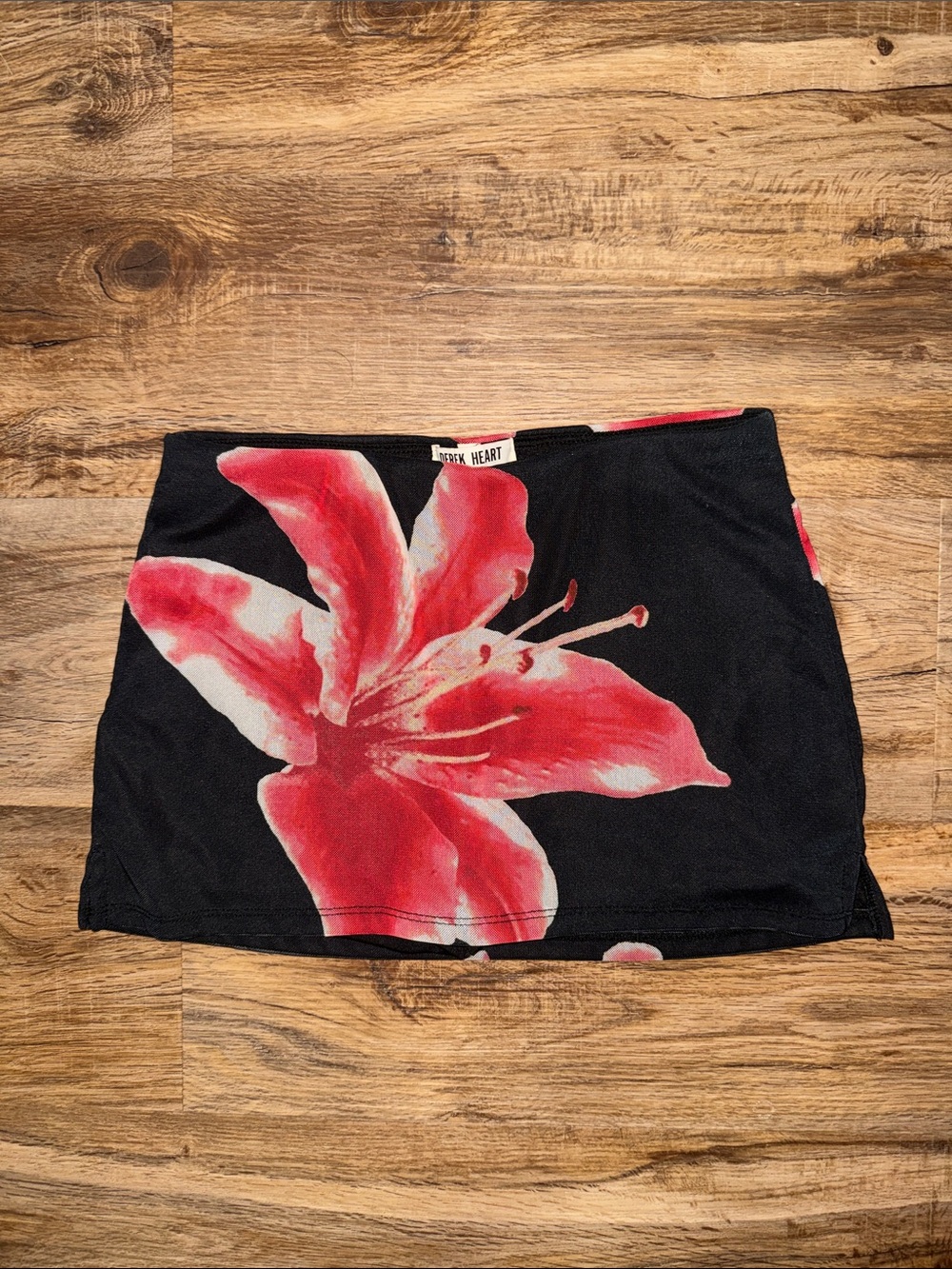 Black and Red Hawaiian Flower Mini Skirt